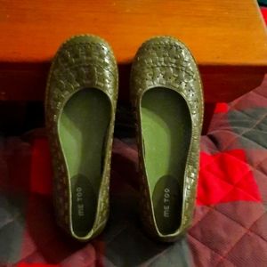 Me Too size 7.5